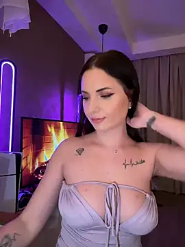 AvaGianna online show from January 2, 2025, 5:50 pm