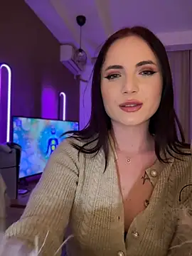 AvaGianna online show from February 5, 2025, 8:46 pm