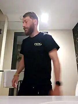 Snapshot of jacobiismyname chatting on February 23, 2025, 4:35 pm jacobiismyname online show from February 23, 2025, 4:35 pm