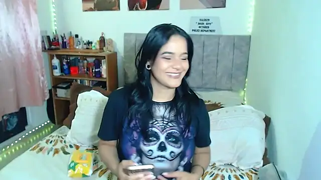 JossieGrey online show from January 21, 2025, 10:30 am