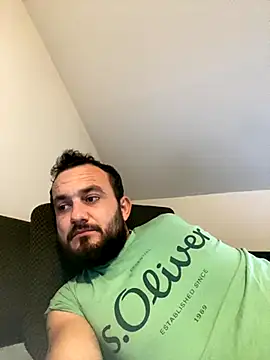 Snapshot of cosmin9000 chatting on November 2, 2025, 7:55 am cosmin9000 online show from November 2, 2025, 7:55 am