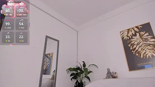 Amina hafsa online show from October 11, 2025, 8:07 pm