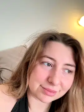 Snapshot of curvyflawless chatting on November 29, 2025, 8:50 am curvyflawless online show from November 29, 2025, 8:50 am