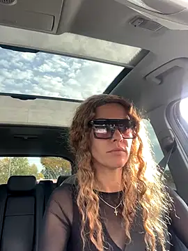 tmona1917 online show from October 30, 2025, 9:55 am