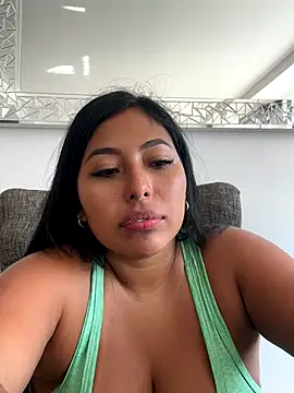 Snapshot of emmyjhonson07 chatting on September 9, 2025, 2:16 pm emmyjhonson07 online show from September 9, 2025, 2:16 pm