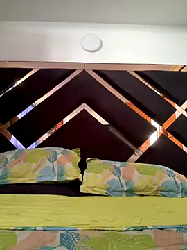 Snapshot of emmyjhonson07 chatting on September 11, 2025, 1:55 pm emmyjhonson07 online show from September 11, 2025, 1:55 pm