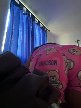 Snapshot of emmyjhonson07 chatting on October 16, 2025, 1:12 pm emmyjhonson07 online show from October 16, 2025, 1:12 pm