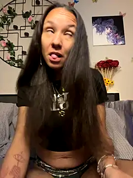 Snapshot of _Neeka_ chatting on October 22, 2025, 1:55 pm Neeka online show from October 22, 2025, 1:55 pm