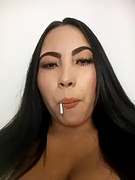 dayanna 86 online show from November 23, 2025, 12:10 am