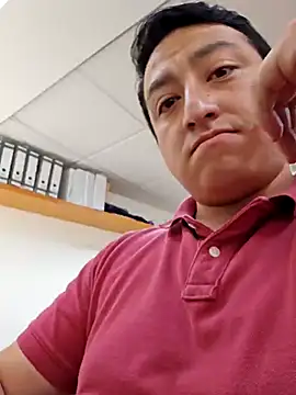 Snapshot of Pnstrokes chatting on March 19, 2025, 5:50 pm Pnstrokes online show from March 19, 2025, 5:50 pm