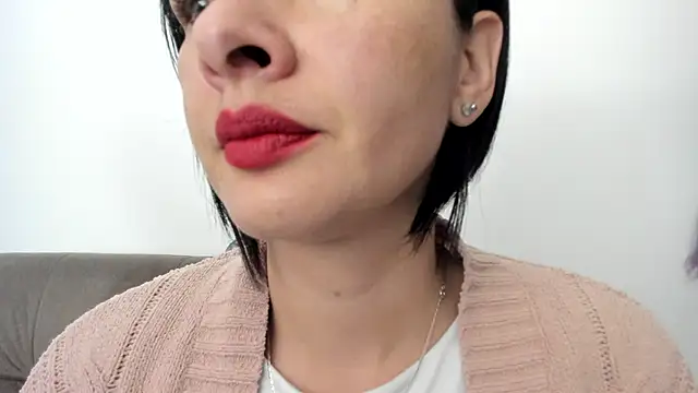 queen fetish online show from January 16, 2025, 9:48 am