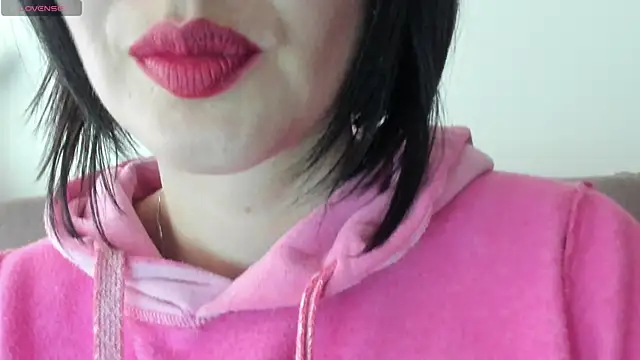 queen fetish online show from February 26, 2025, 9:48 pm