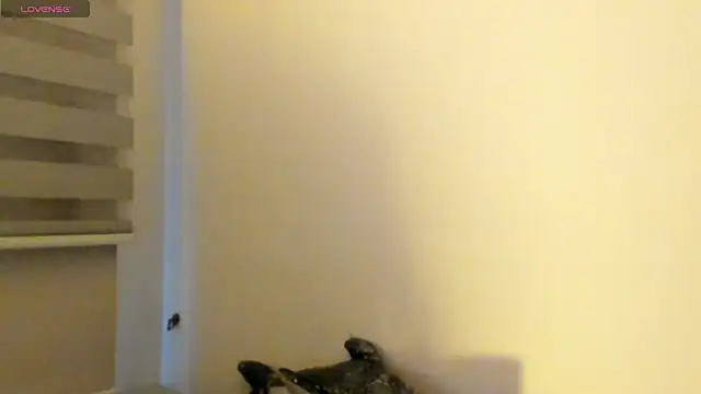 queen fetish online show from October 13, 2025, 10:59 am