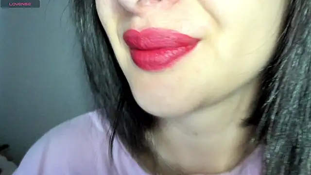 queen fetish online show from October 22, 2025, 10:37 am