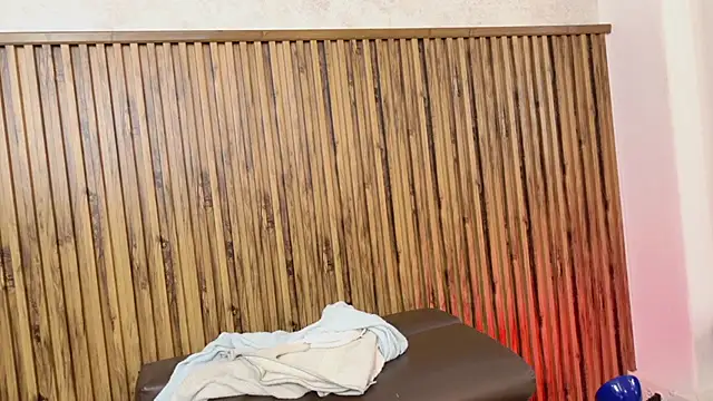 Snapshot of evelynjohnsoon chatting on November 23, 2025, 1:55 pm evelynjohnsoon online show from November 23, 2025, 1:55 pm