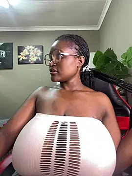 Snapshot of Bustygoddess32 chatting on January 23, 2025, 8:57 am Bustygoddess32 online show from January 23, 2025, 8:57 am