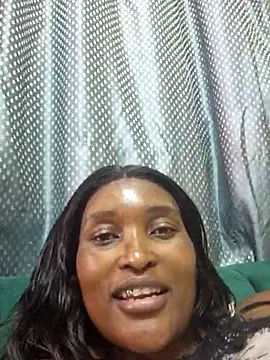 Snapshot of Bustygoddess32 chatting on February 14, 2025, 7:12 pm Bustygoddess32 online show from February 14, 2025, 7:12 pm