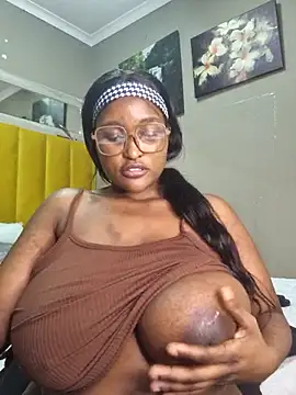 Snapshot of Bustygoddess32 chatting on March 1, 2025, 9:04 pm Bustygoddess32 online show from March 1, 2025, 9:04 pm