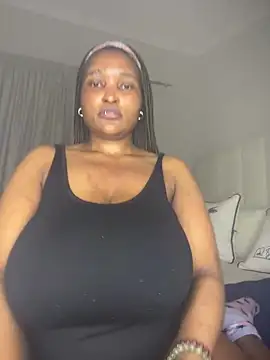 Snapshot of Bustygoddess32 chatting on October 7, 2025, 11:57 pm Bustygoddess32 online show from October 7, 2025, 11:57 pm