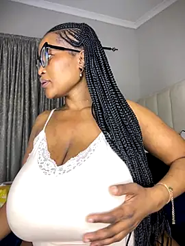 Snapshot of Bustygoddess32 chatting on November 29, 2025, 10:13 pm Bustygoddess32 online show from November 29, 2025, 10:13 pm