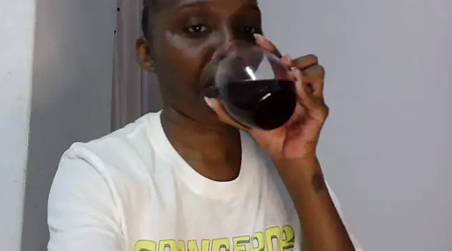 Sexxybella27 online show from March 11, 2025, 6:19 pm