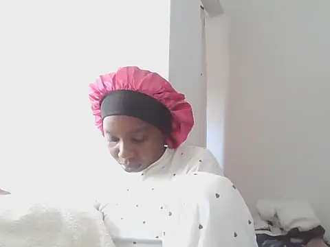 Sexxybella27 online show from September 21, 2025, 12:51 pm