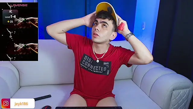 Snapshot of Jey_keler1 chatting on November 19, 2025, 1:05 am Jey keler1 online show from November 19, 2025, 1:05 am