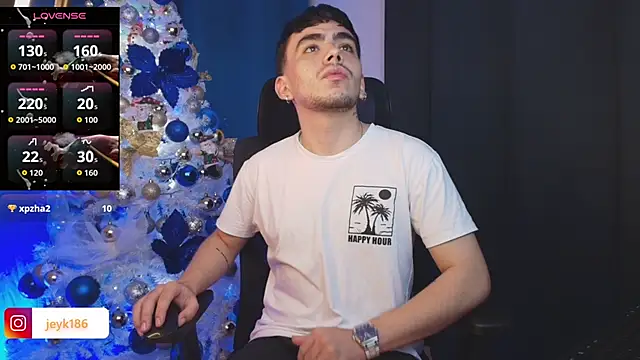 Snapshot of Jey_keler1 chatting on December 13, 2025, 8:58 pm Jey keler1 online show from December 13, 2025, 8:58 pm