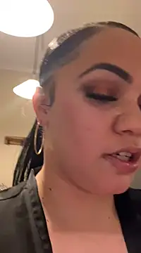 DestineeJayde online show from January 19, 2025, 7:04 am