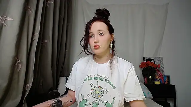 IrinaArt online show from March 22, 2025, 8:48 pm