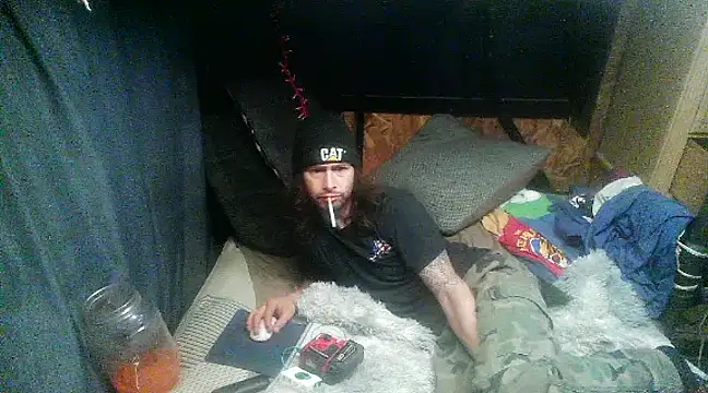 Snapshot of cdressupdiva chatting on December 8, 2024, 7:32 pm cdressupdiva online show from December 8, 2024, 7:32 pm