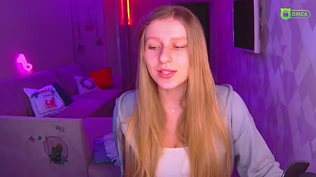 Snapshot of AmaliaQueen chatting on January 12, 2025, 1:27 pm AmaliaQueen online show from January 12, 2025, 1:27 pm