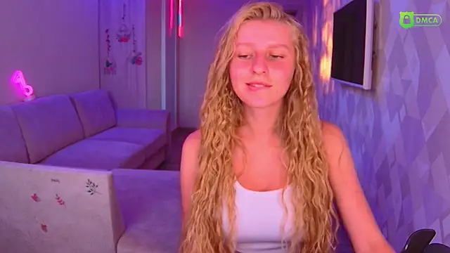 Snapshot of AmaliaQueen chatting on September 22, 2025, 3:03 pm AmaliaQueen online show from September 22, 2025, 3:03 pm