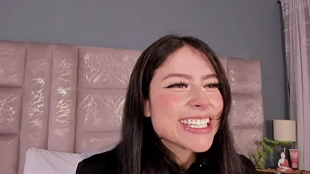 AnnieNasty online show from October 20, 2025, 11:43 am