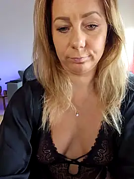 angela 88 online show from January 27, 2025, 3:50 pm