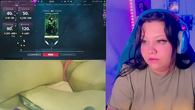 crystal7u7 online show from March 8, 2025, 8:57 pm