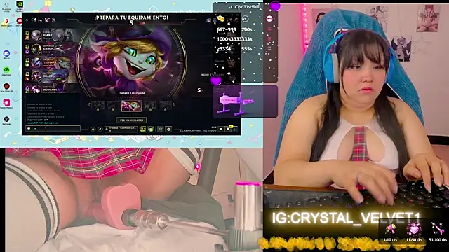 crystal7u7 online show from September 11, 2025, 10:37 am