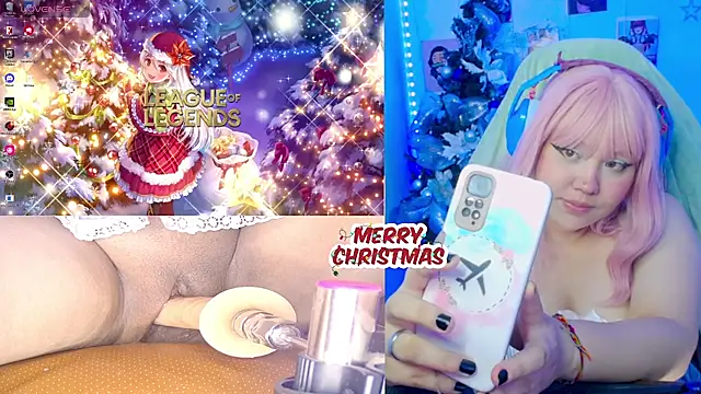 crystal7u7 online show from December 14, 2025, 5:18 pm