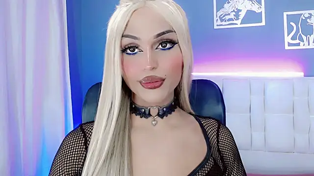 Snapshot of amal_baddell chatting on January 15, 2025, 7:15 am amal baddell online show from January 15, 2025, 7:15 am