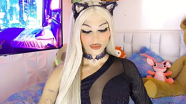 Snapshot of amal_baddell chatting on February 9, 2025, 10:20 am amal baddell online show from February 9, 2025, 10:20 am