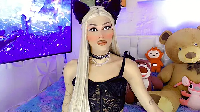 Snapshot of amal_baddell chatting on February 14, 2025, 8:10 am amal baddell online show from February 14, 2025, 8:10 am