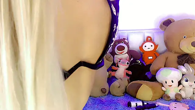 Snapshot of amal_baddell chatting on March 3, 2025, 1:10 am amal baddell online show from March 3, 2025, 1:10 am