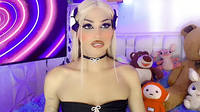 Snapshot of amal_baddell chatting on March 6, 2025, 12:30 pm amal baddell online show from March 6, 2025, 12:30 pm