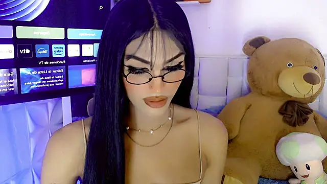 Snapshot of amal_baddell chatting on March 22, 2025, 9:45 am amal baddell online show from March 22, 2025, 9:45 am