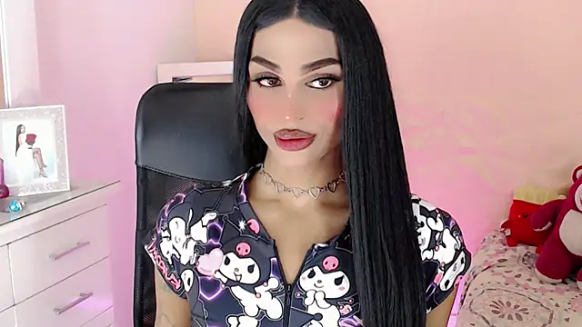 Snapshot of amal_baddell chatting on October 20, 2025, 7:20 am amal baddell online show from October 20, 2025, 7:20 am