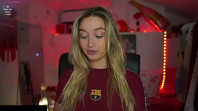 Snapshot of Alexis___Texas chatting on September 16, 2025, 1:12 pm Alexis Texas online show from September 16, 2025, 1:12 pm