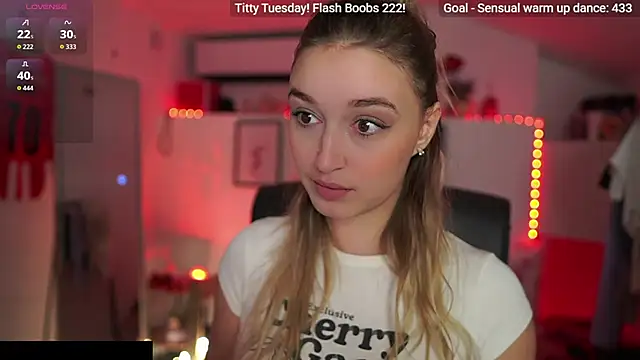 Snapshot of Alexis___Texas chatting on November 25, 2025, 2:17 pm Alexis Texas online show from November 25, 2025, 2:17 pm