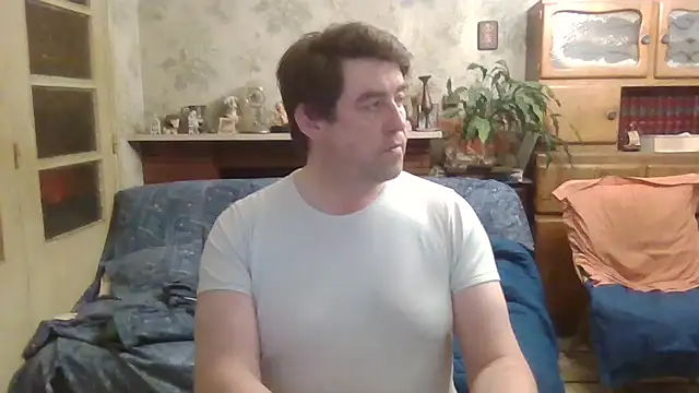 Snapshot of sympatrique chatting on December 12, 2024, 8:10 pm sympatrique online show from December 12, 2024, 8:10 pm