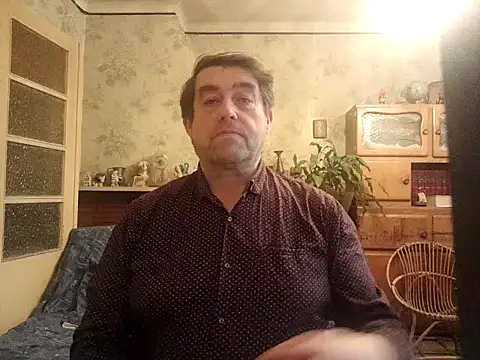 Snapshot of sympatrique chatting on December 29, 2024, 3:24 pm sympatrique online show from December 29, 2024, 3:24 pm