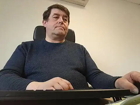 Snapshot of sympatrique chatting on October 15, 2025, 9:20 am sympatrique online show from October 15, 2025, 9:20 am